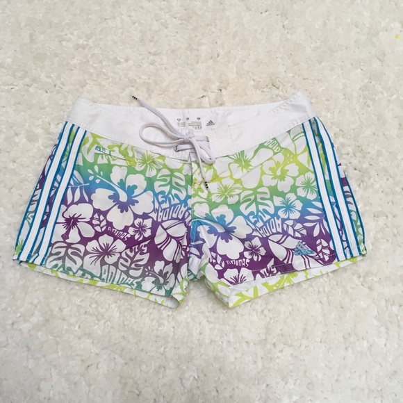 Vintage Adidas Women’s Hawaiian Board shorts size Small - Picture 7 of 11